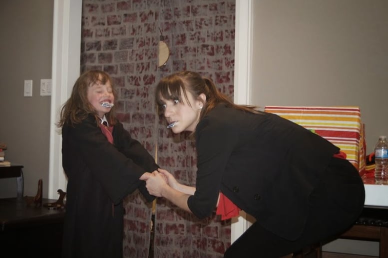 Gallery photo 19 of Rosemary Reid - Toronto's Female Magician