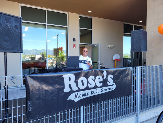 Gallery photo 2 of Rose's Mobile D.J.