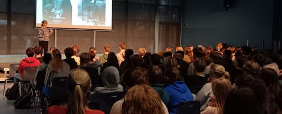 Gallery photo 7 of Human Spirit Keynote Speaker Inspiring Audiences to Rise, Rebuild and Live Fully