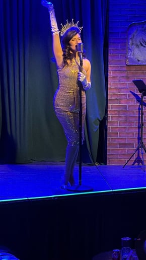 Gallery photo 11 of Roslyn & The Royales
