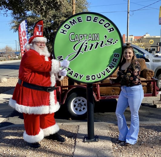 Gallery photo 8 of Roswell Santa