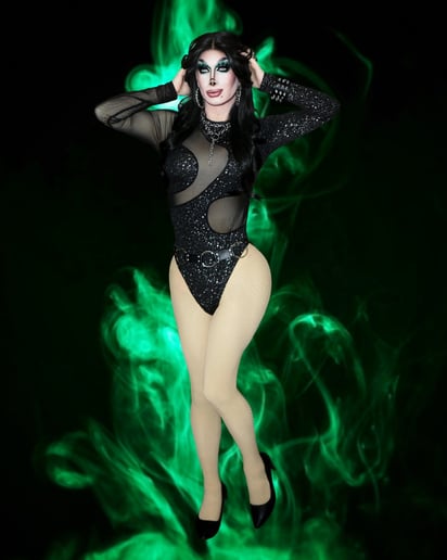 Gallery photo 2 of Roxanne Rohls
