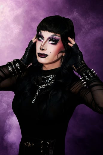 Gallery photo 4 of Roxanne Rohls