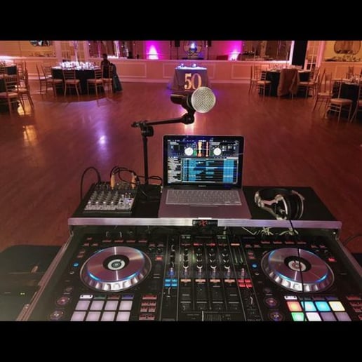 Gallery photo 4 of Royal Entertainment