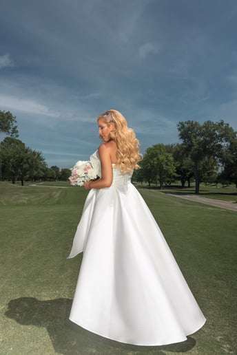 Gallery photo 2 of Royal Line Photography