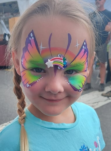 Gallery photo 7 of Royal Sparkle Face Painting