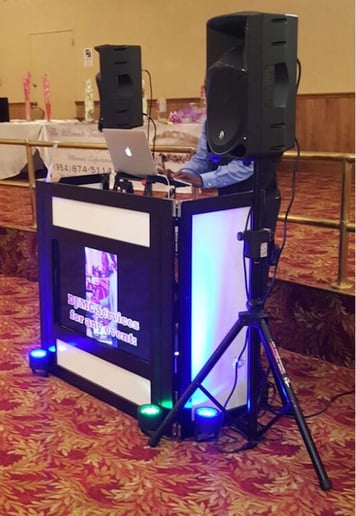 Gallery photo 1 of RoyaltyDJ & Entertainment, LLC