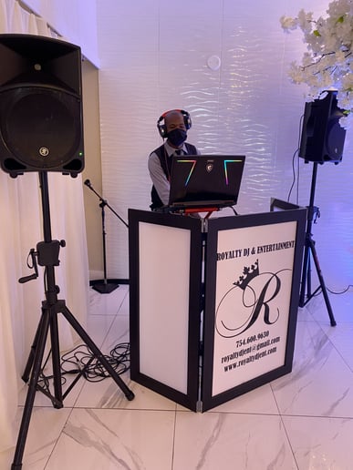 Gallery photo 3 of RoyaltyDJ & Entertainment, LLC