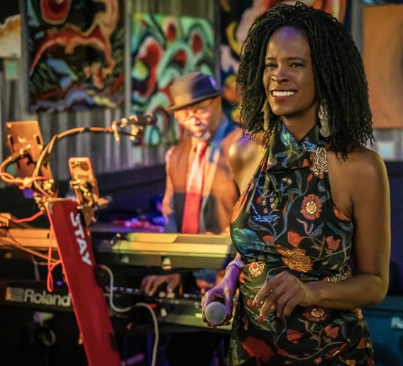 Gallery photo 2 of Rozz Parker Band