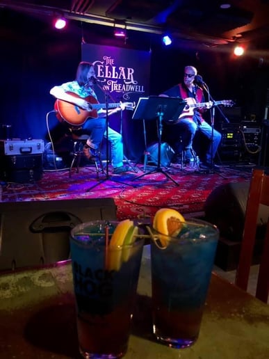 Gallery photo 4 of R&R Duo