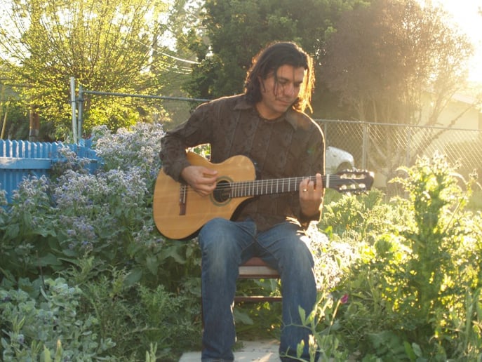 Gallery photo 1 of Ruben De Anda