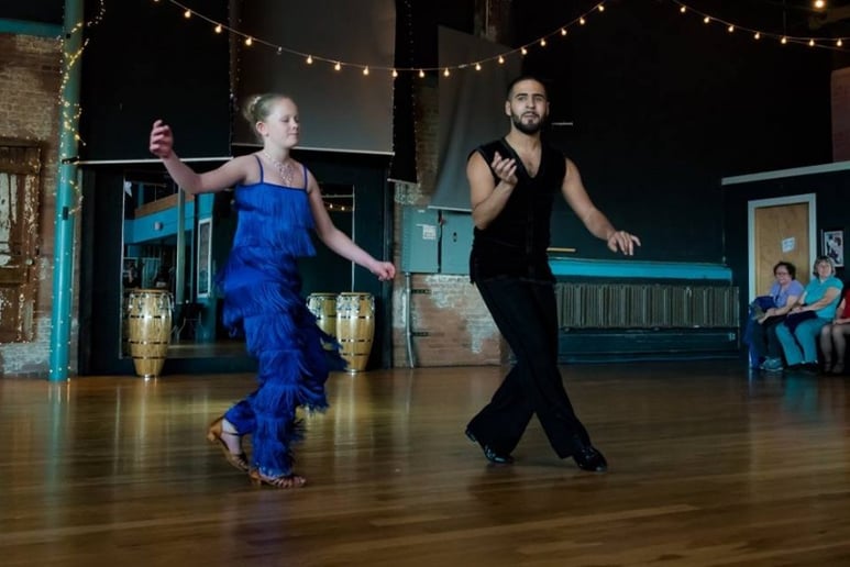 Gallery photo 6 of Ruben Justin Dance
