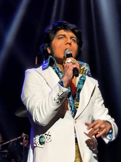 Gallery photo 2 of Ruben The Entertainer