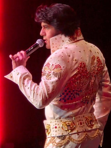 Gallery photo 4 of Ruben The Entertainer