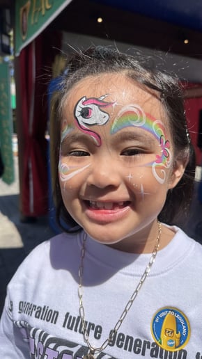 Gallery photo 3 of Happy Hues Face Paint