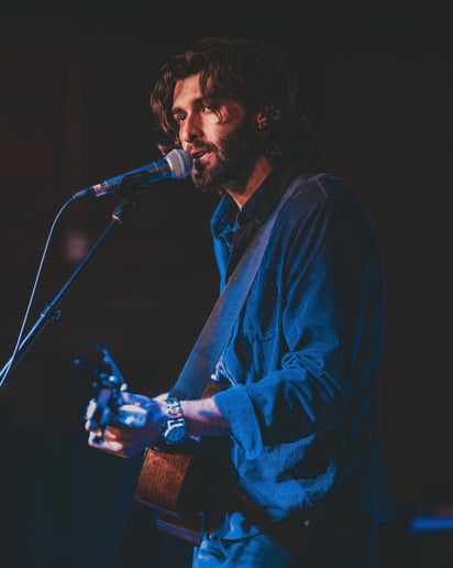 Gallery photo 2 of Ruel Thomas