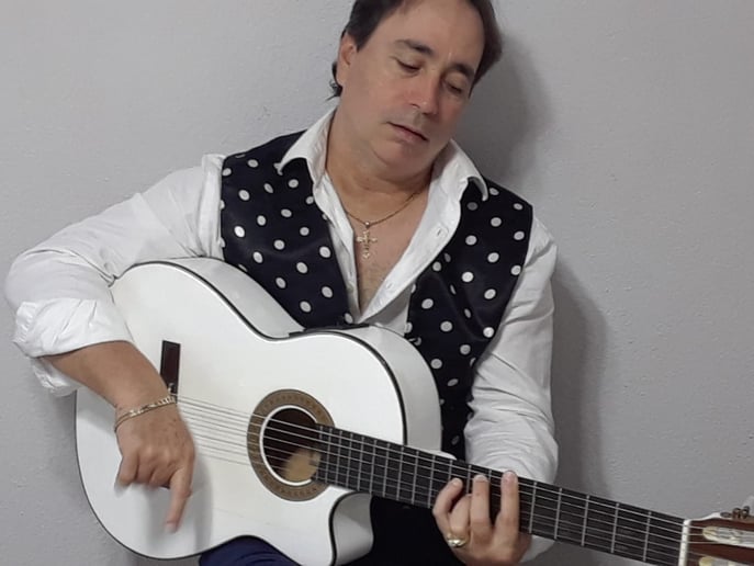 Gallery photo 1 of Rumbas Flamencas Estilo Gipsy Kings