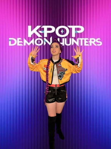Gallery photo 3 of Rumi K-Pop Demon Hunter Singer