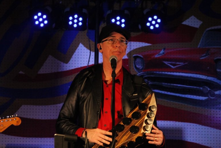Gallery photo 1 of Russ Maddox Band