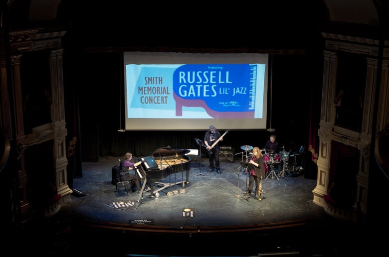 Gallery photo 5 of Russell Gates