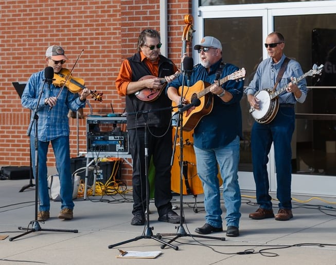 Gallery photo 8 of Russell Johnson and Bluegrass Time