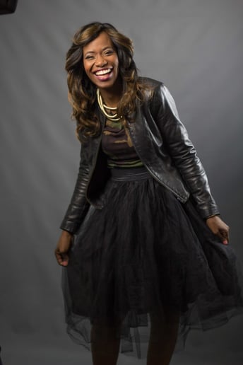 Gallery photo 1 of Ruth Dente