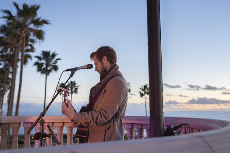 Gallery photo 1 of Ryan Heflin