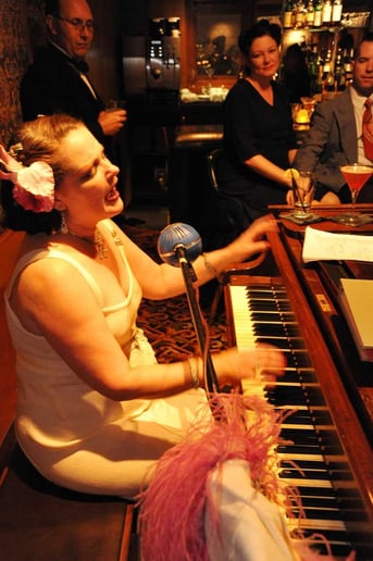 Gallery photo 6 of Sara & Swingtime