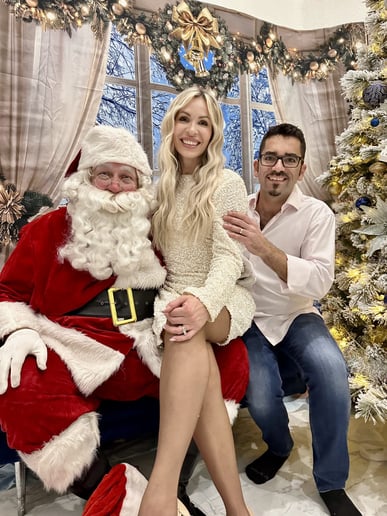 Gallery photo 5 of S. anta Claus