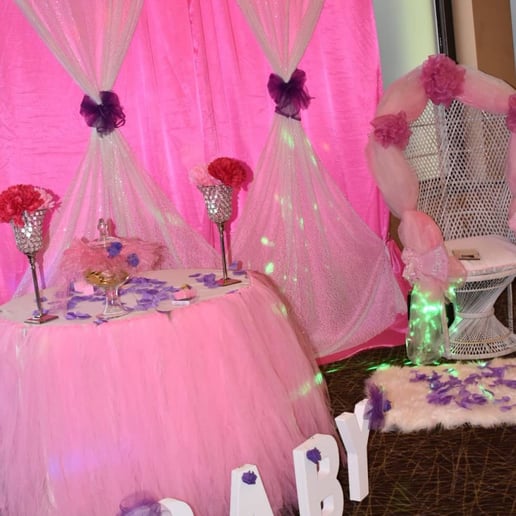 Gallery photo 2 of SaaatCreationz Decor