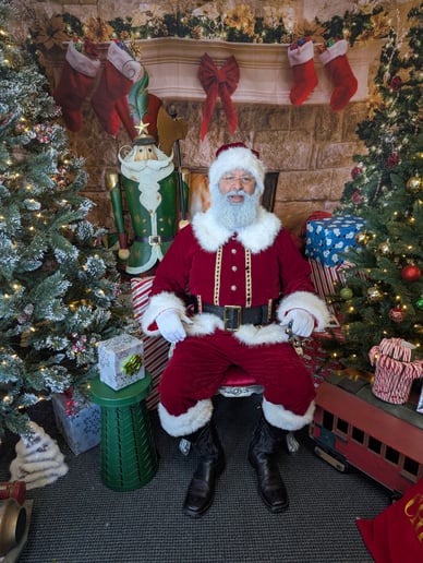 Gallery photo 6 of Sacramento Santa, Mrs. Claus & Elves