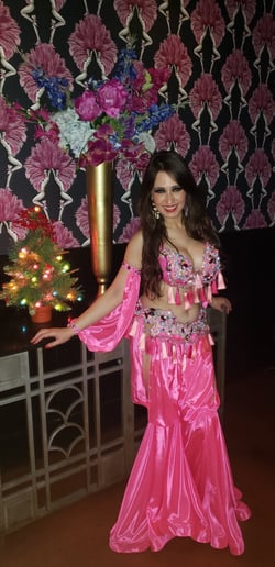 Gallery photo 4 of Safire Belly Dancers of Chicago