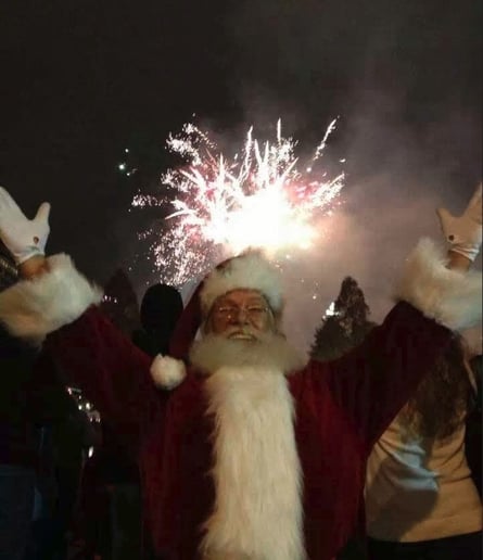 Gallery photo 4 of STL Santa