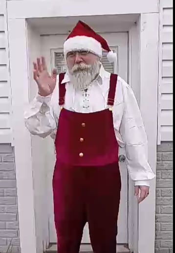 Gallery photo 7 of Santa MikeEllis