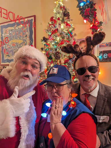 Gallery photo 18 of Saint Nick