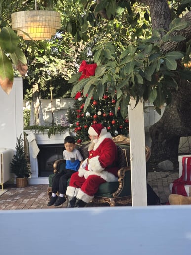 Gallery photo 13 of Saint Nick