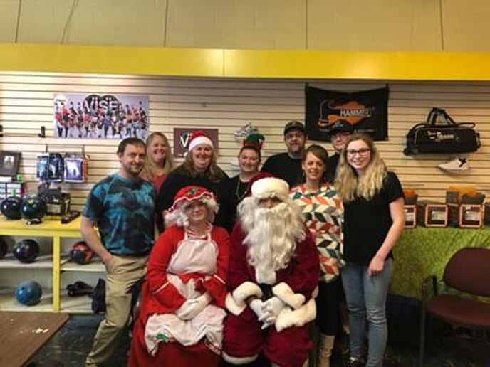 Gallery photo 4 of Saintnick Santa Service