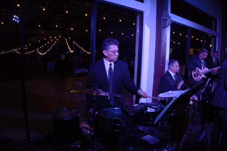 Gallery photo 4 of Sal de Mambo