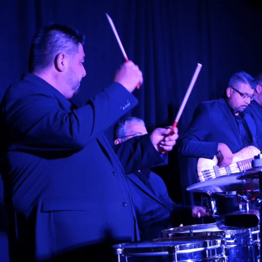 Gallery photo 14 of Sal de Mambo