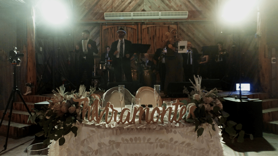 Gallery photo 17 of Sal de Mambo