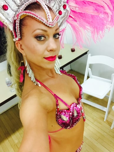 Gallery photo 9 of Salsa with Samantha