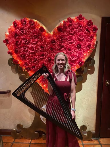 Gallery photo 3 of Salt Lake Harpist