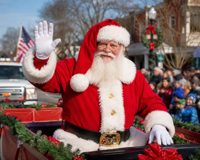 Gallery photo 5 of Santa Neil Lynch