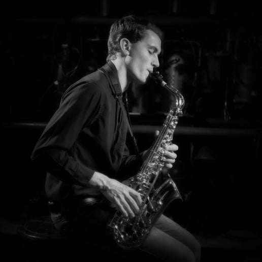 Gallery photo 1 of Sam Keily (Pianist, Saxophonist)