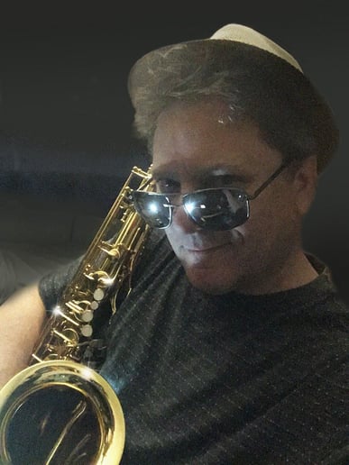 Gallery photo 9 of Sam the Sax Guy