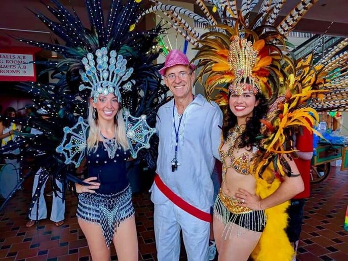 Gallery photo 4 of Samba Bom