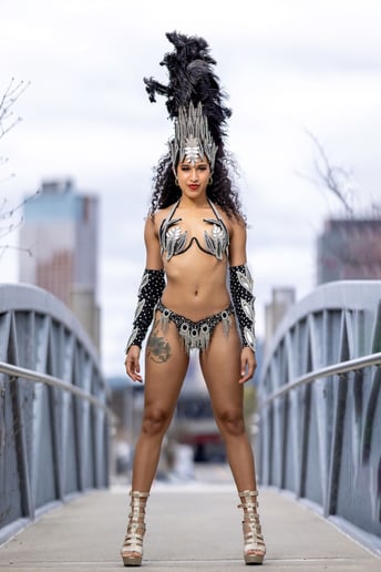 Gallery photo 5 of Samba dancer