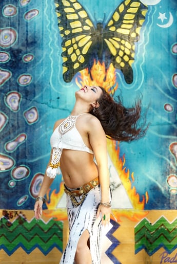 Gallery photo 2 of Samia Dances