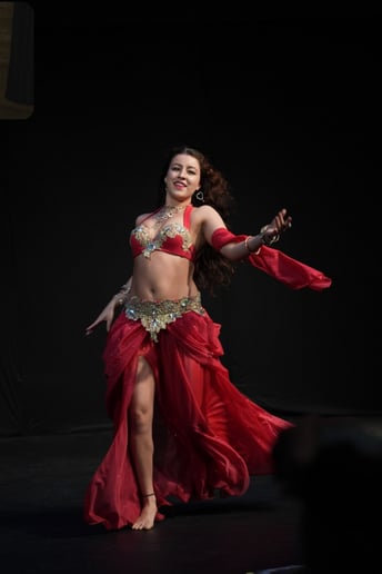 Gallery photo 9 of Samia Dances