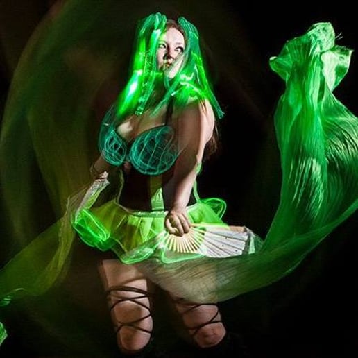 Gallery photo 2 of Samira